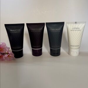 Aromatherapy White Tea & Rose Set travel size brand new sealed